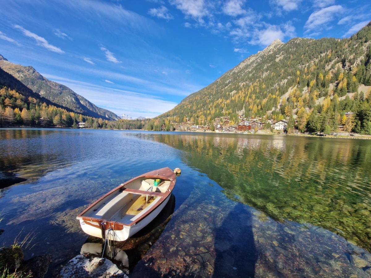 Superbe Appartement Champex-Lac Avec Piscine Et Sauna Bagian luar foto