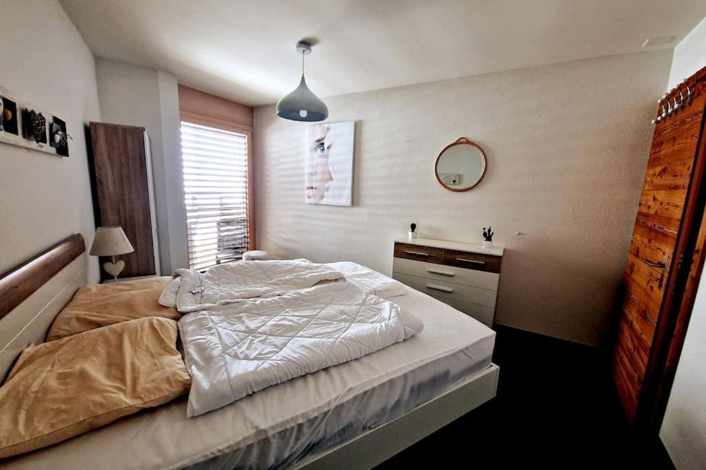 Superbe Appartement Champex-Lac Avec Piscine Et Sauna Bagian luar foto