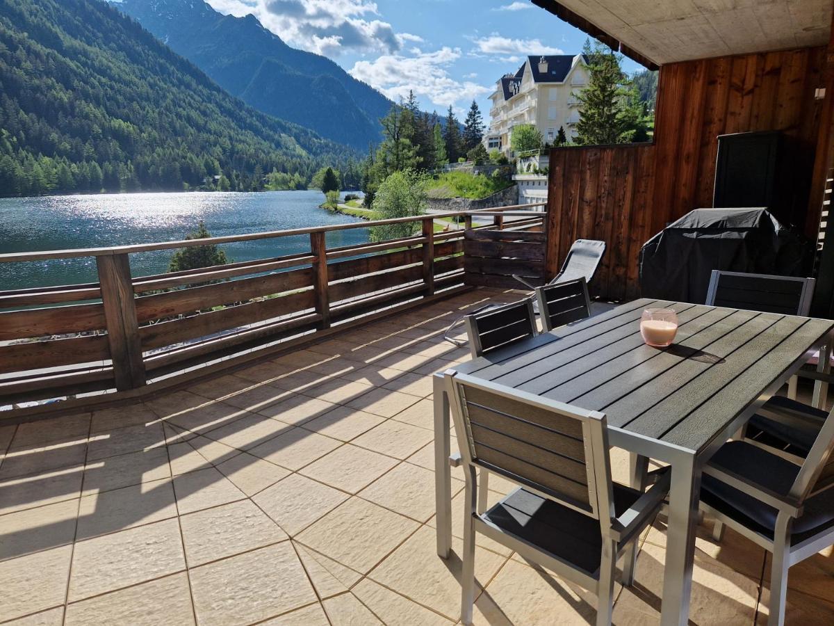 Superbe Appartement Champex-Lac Avec Piscine Et Sauna Bagian luar foto